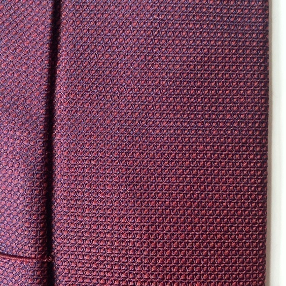 Kenneth Cole Reaction red blue iridescent men’s silk tie - Picture 15 of 16